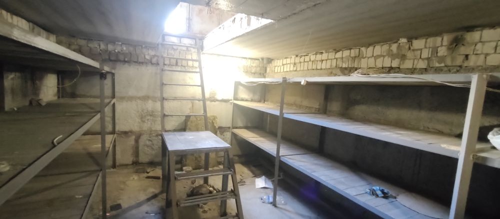 Пухівська Пуховская 2, 3 гаражі під СТО склад малярка виробництво