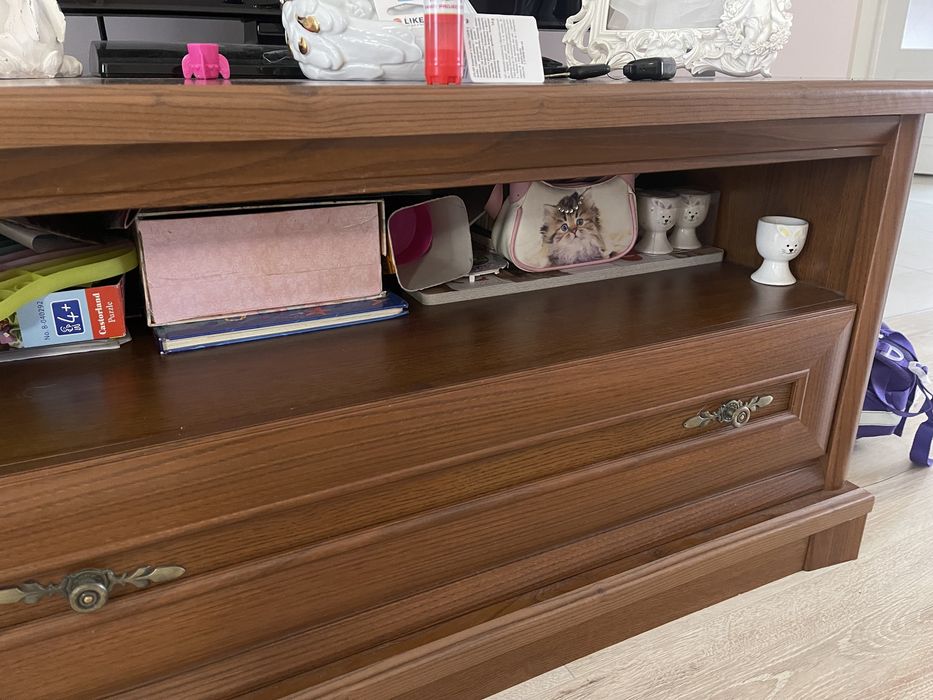 Вітальня в класичному стилі