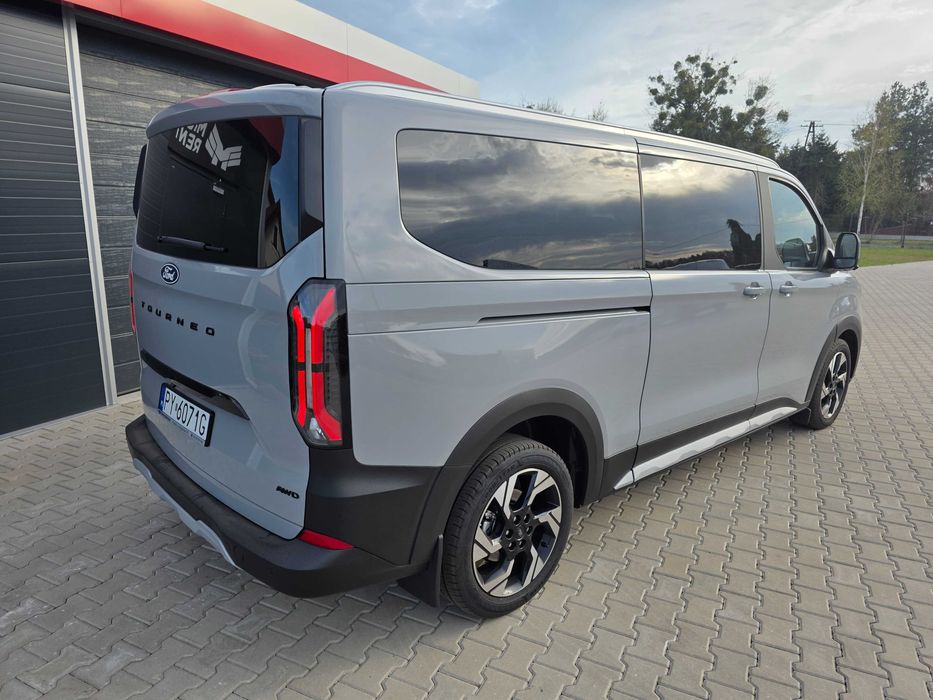 Wynajem BUS 8os. FORD MK2 TOURNEO ACTIVE Automat L2 170KM 2025 4x4