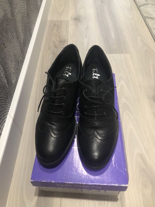 Туфлі шкіряні