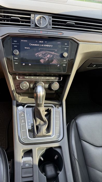 Продам свій volkswagen arteon 2020р ЦІНА !!!