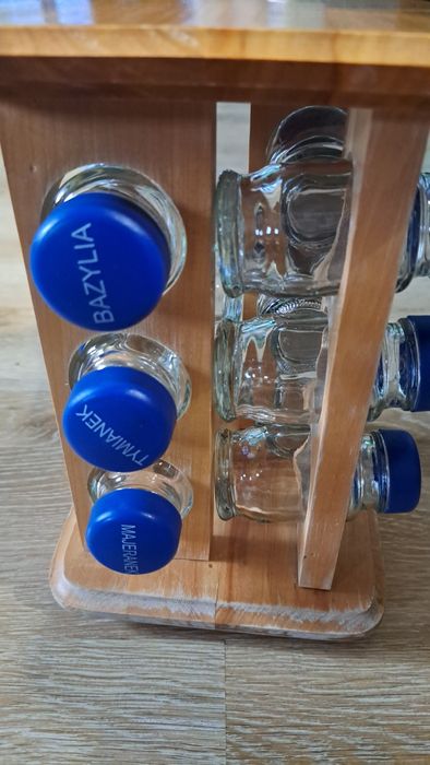 Słoiczki na przyprawy