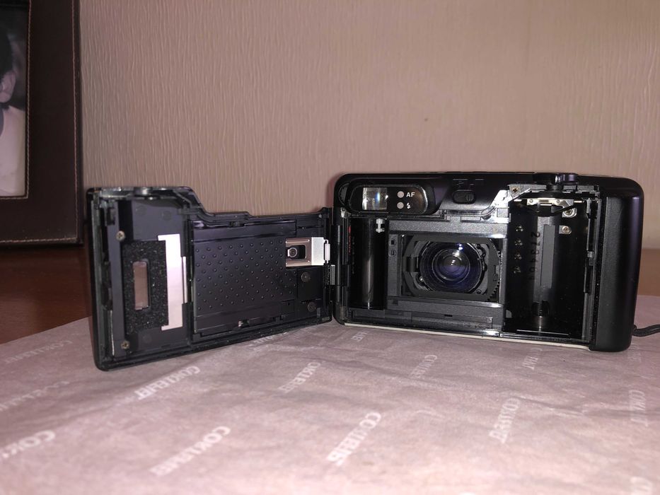 Máquina Fotográfica Analógica PENTAX Espio 115M