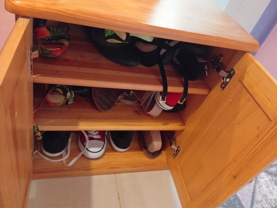 Szafka na buty drewno sosnowe