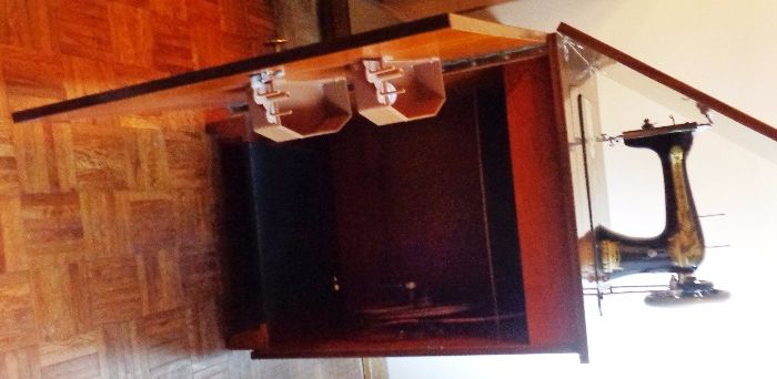 Máquina de costura Singer