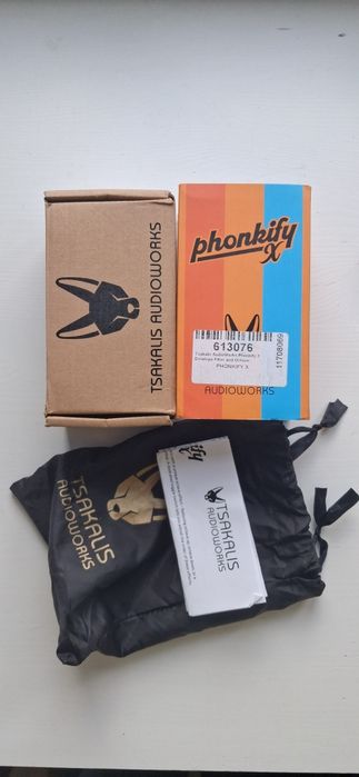 Tsakalis – Phonkify X – Envelope Filter / Auto Wah / Octaver