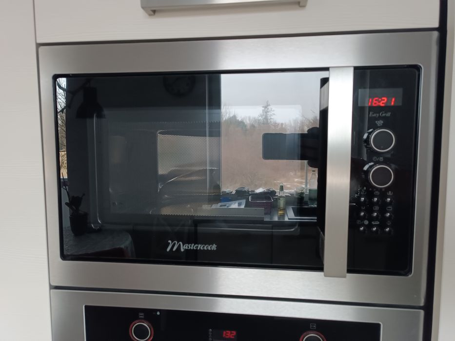 Mikrofalówka do zabudowy Mastercook