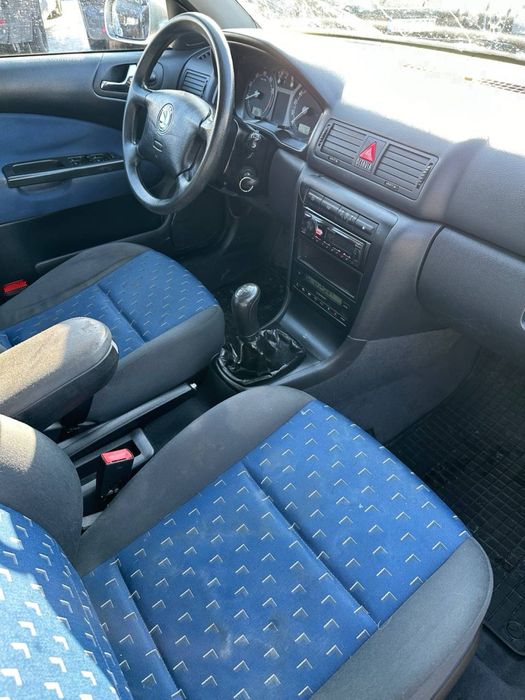 Skoda Octavia Tour 2.0 benzyna/klima/wspomaganie