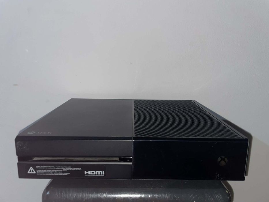 XBOX ONE konsola joystick plus  gry