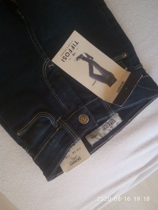 Новые джинсы Tiffosi на очень худенькую девочку 122 рост