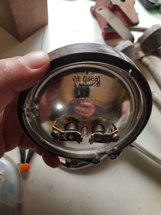2 Lampadas Vintage de avião Ge  Q4631  13V 250W novas