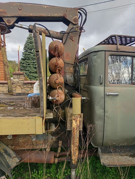Продам хід 131 з маніпулятором лісовоз