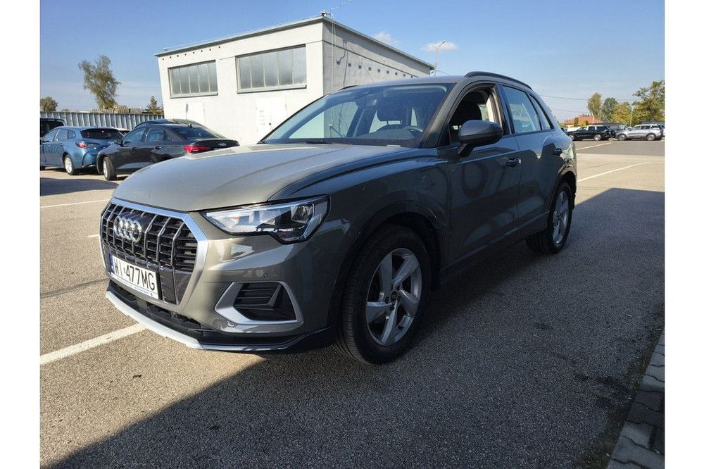 Audi Q3 Audi Q3 35 Tfsi S Tronic Advanced