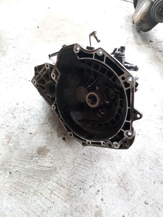 Skrzynia biegów opel corsa c 1.0b 72748
