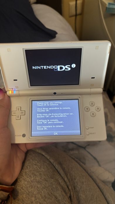 Nintendo DSI Branca - Ver descrição e imagens