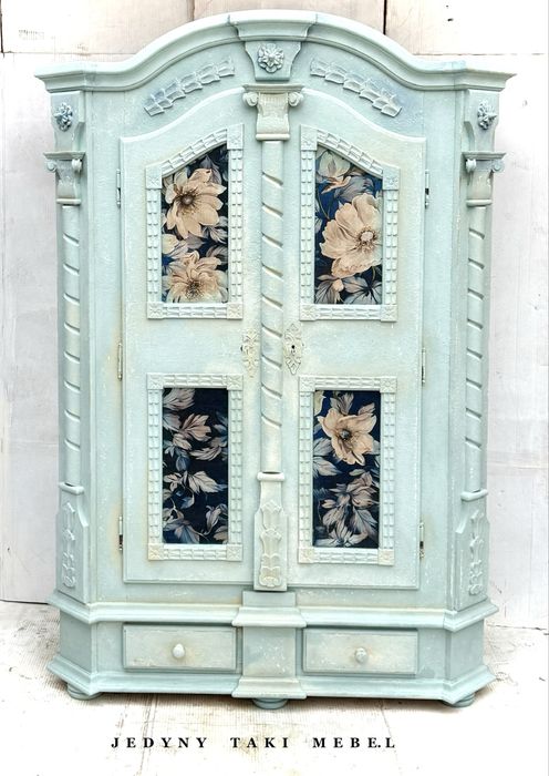 Piękna, odnowiona szafa vintage – jedyny taki egzemplarz shabby chic