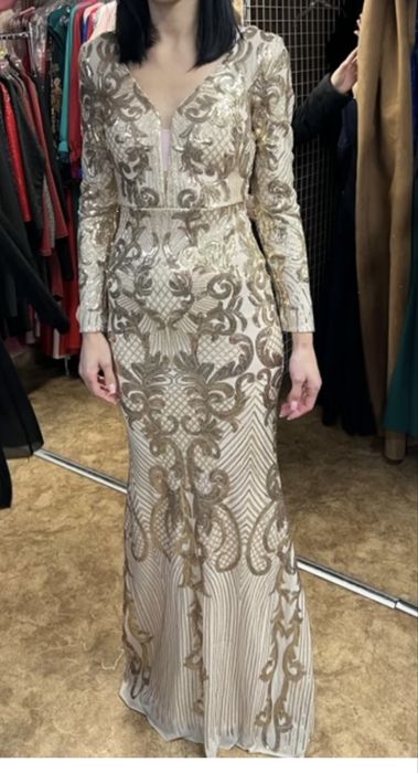 Dluga sukienka Syrenka