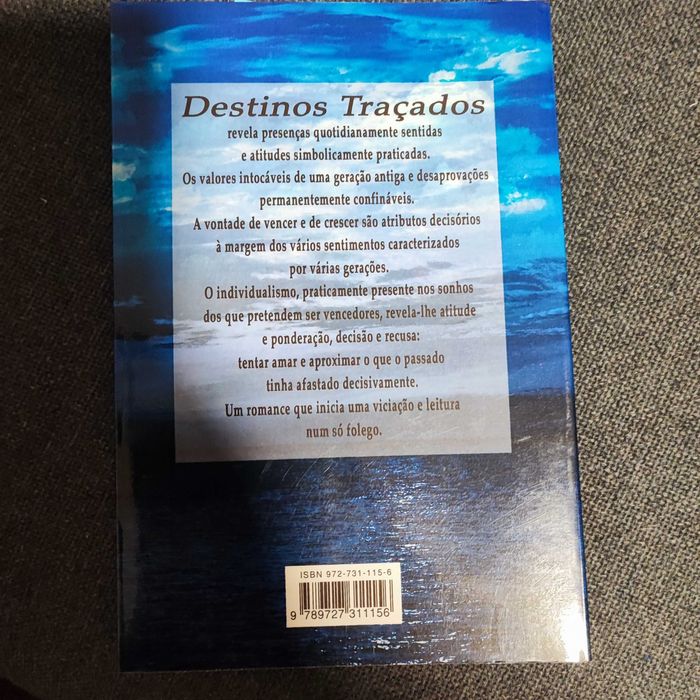 Destinos Traçados - livro esgotado