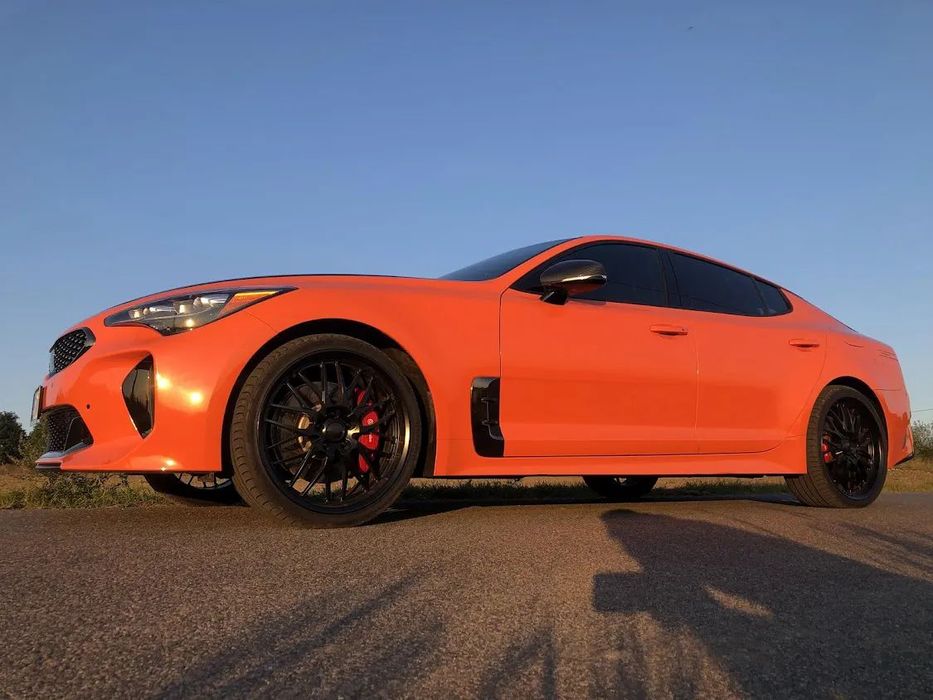Kia Stinger Wersja GTS - tylko 800 sztuk na świecie! Oryginalny kolor.