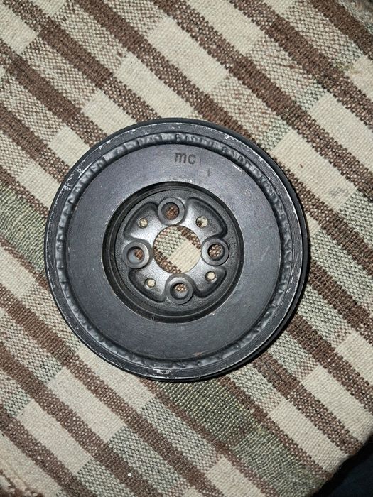 Polia cambita A3 8l / golf4 2002