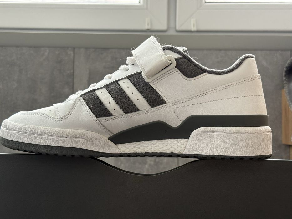 Чоловічі кросівки Adidas Forum Low