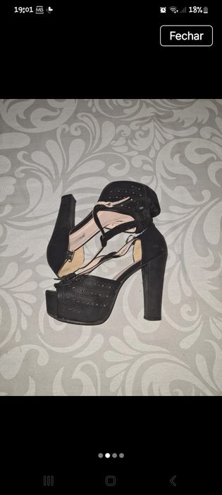 Sapato preto de salto alto n.36