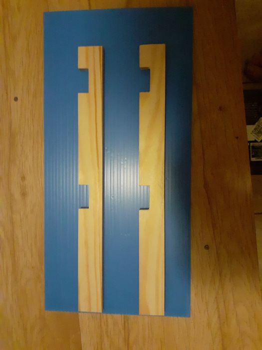 Zawieszki prowadnice do ramek ,do cel dla gołębi.