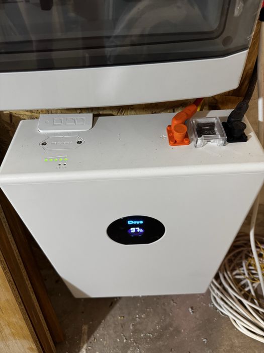 Deye SE-F5 Pro-C LiFePO4