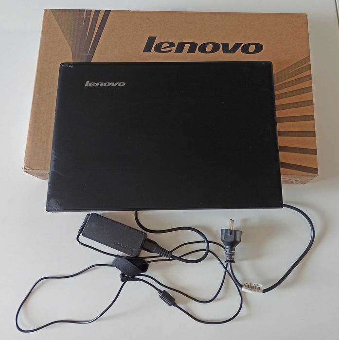 laptop notebook Lenovo 15,6" LED Windows 8,1 Intel Core 4 GB zasilacz