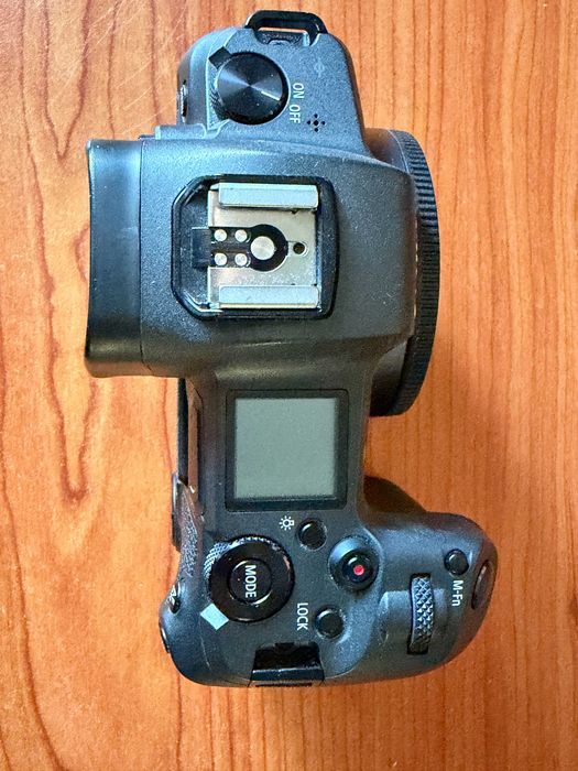 Canon EOS R - Full Frame - (Corpo) 30,3 MP