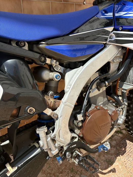 Yamaha Yz 450f ou troco