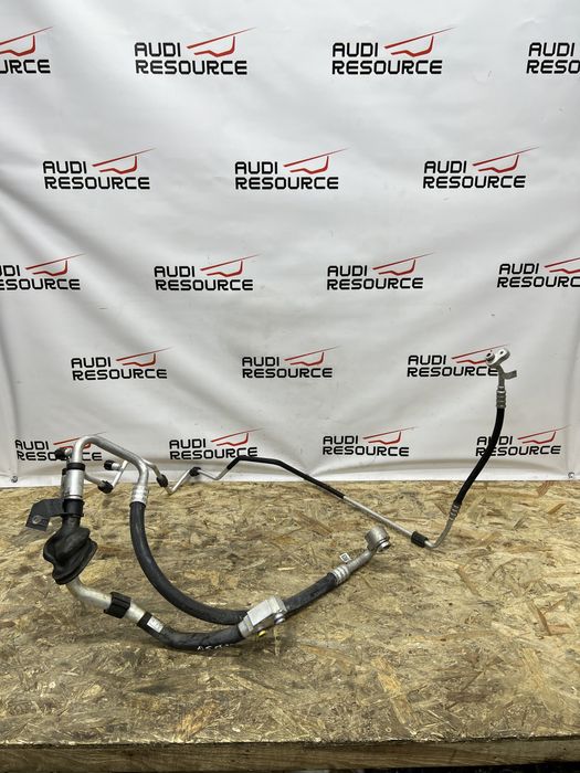 Трубка трубки кондиціонера Audi Q5 2.0 tfsi 8R0260710L