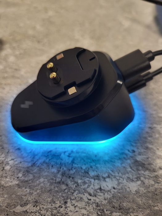 Бездротова зарядка для мишки