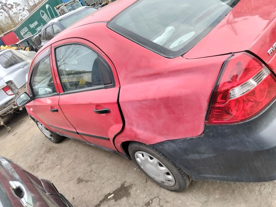 Продам шеврале авєо