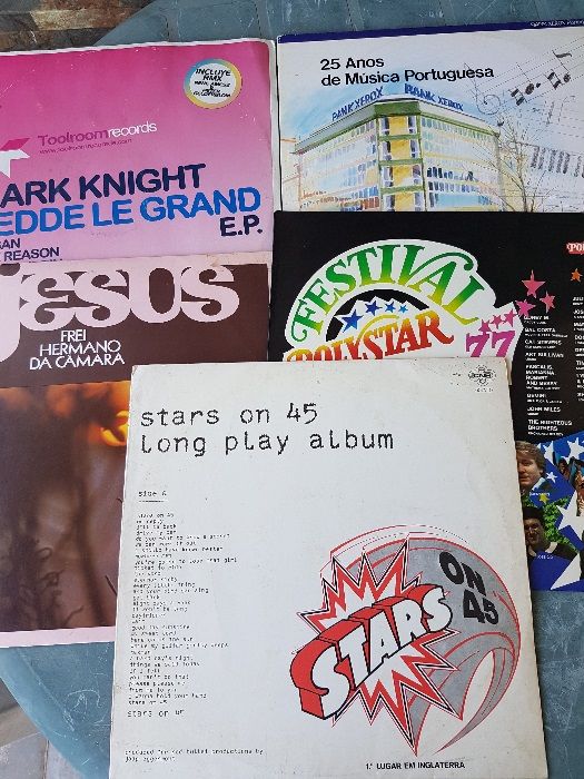 4 Discos LP's - Vinil de vários artistas + 1 single