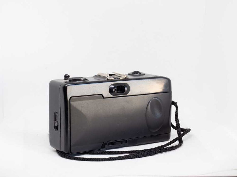 Máquina fotográfica analógica Charman PC-606 35mm Free Focus (ler)