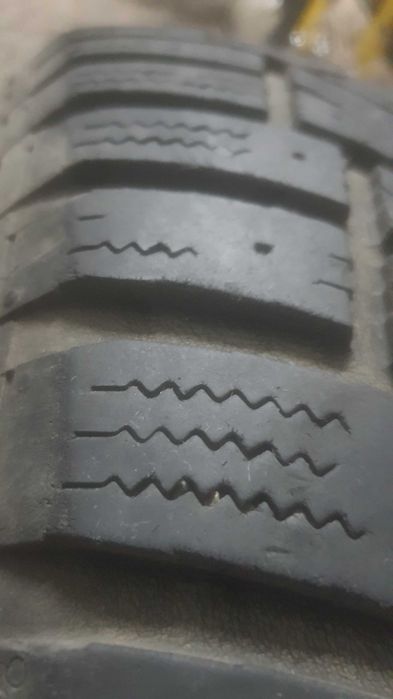 Продам зимові шини GENERAL Altimax Arctic 215/65 R16. Ціна за комплект