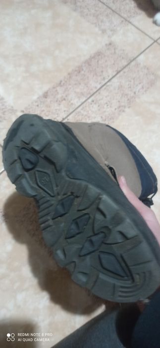 Чоботи зимові дитячі.