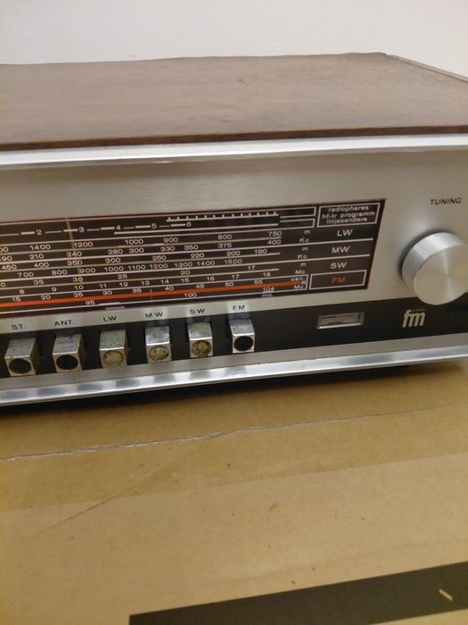 Radio antigo Philips