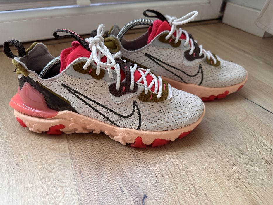 Adidasy Nike React Vision