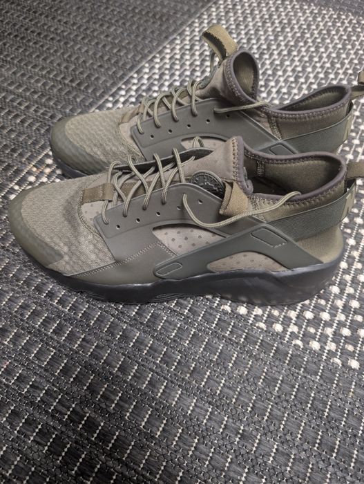 Кросівки  Nike в ідеальному стані