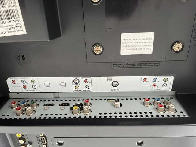 TV Phillips 32 P Para peças mas a funcionar