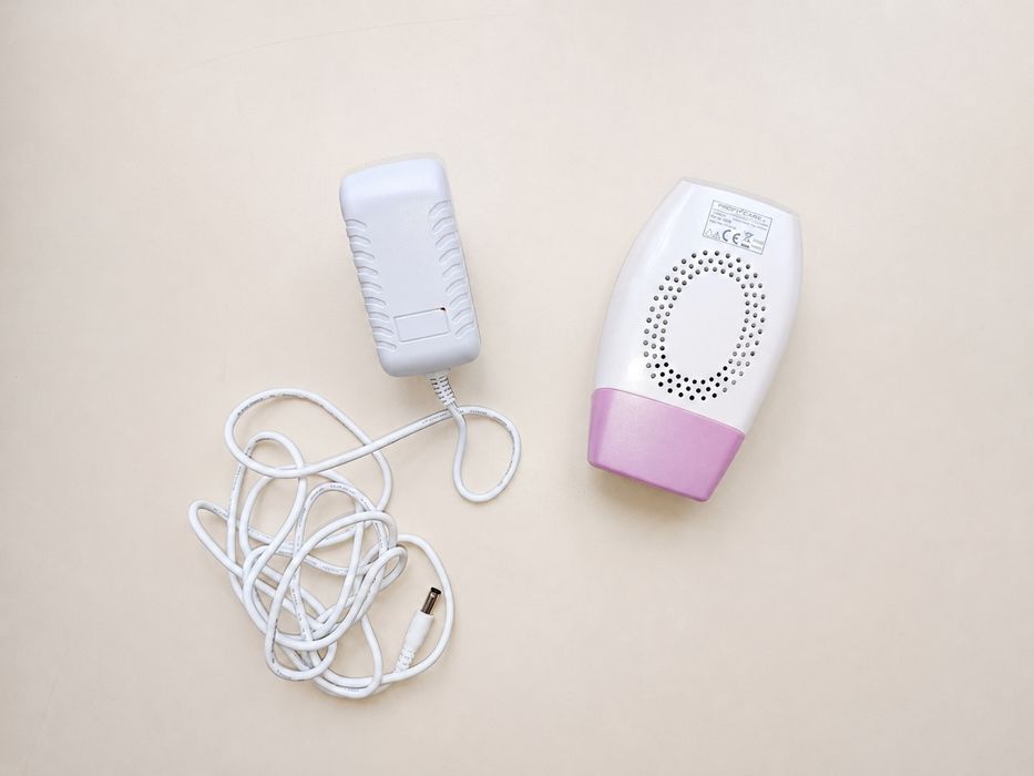 Depiladora a Luz Pulsada ProfiCare IPL 3024 com Óculos e Manuais | ProfiCare IPL 3024 IPL Hair Removal Device with Glasses & Manuals