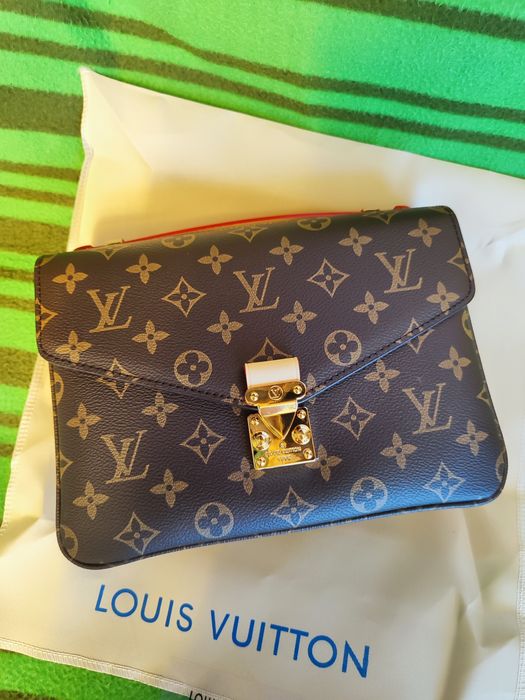 Louise Vuitton сумка Metis