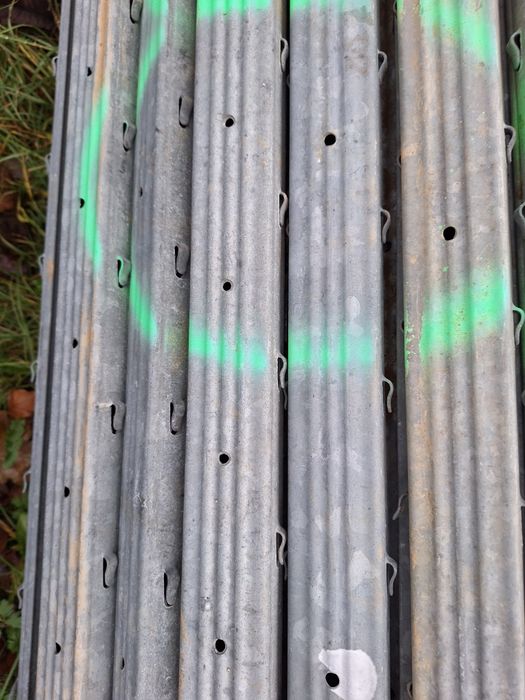 słupki metalowe ocynkowane