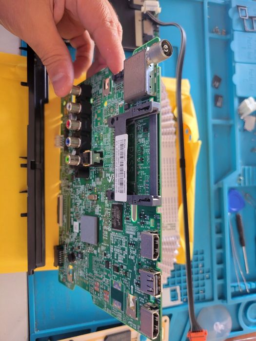 Tv Samsung 49" Peças