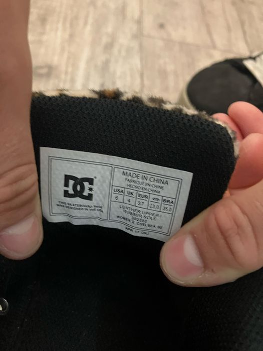 Tenis originais DC   N°37