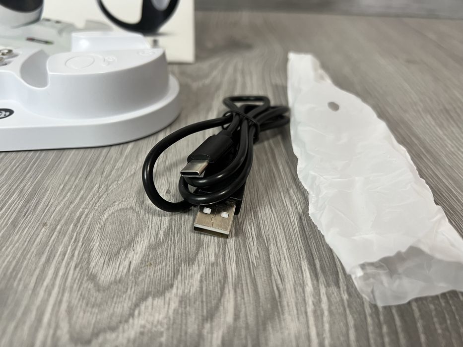 Зарядна станція / Charging Dock для PS VR2 Sense Controller ECHTPOWER