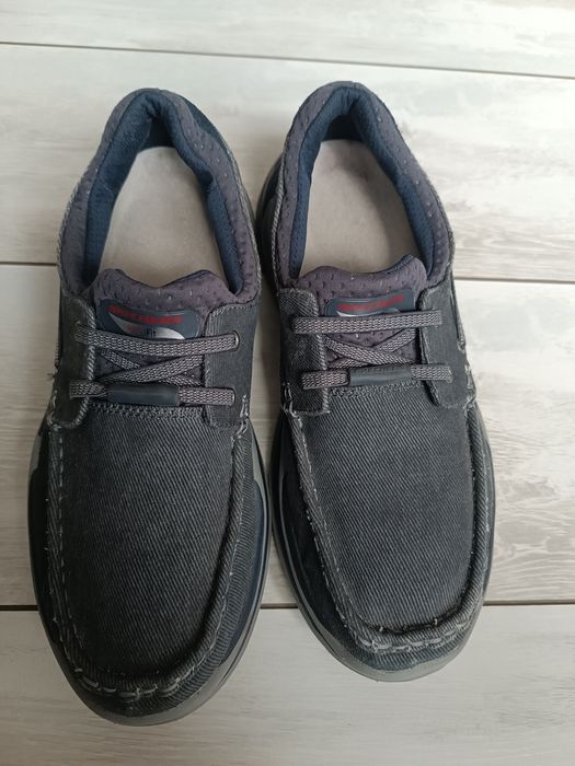 Черевики Skechers розмір 42