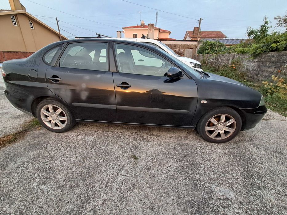 SEAT CORDOBA 2005 1.4 TDi (Gasóleo) em bom estado — photo 2
